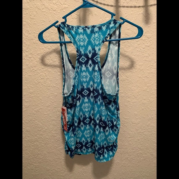 Hot Kiss tank top - Picture 2 of 2